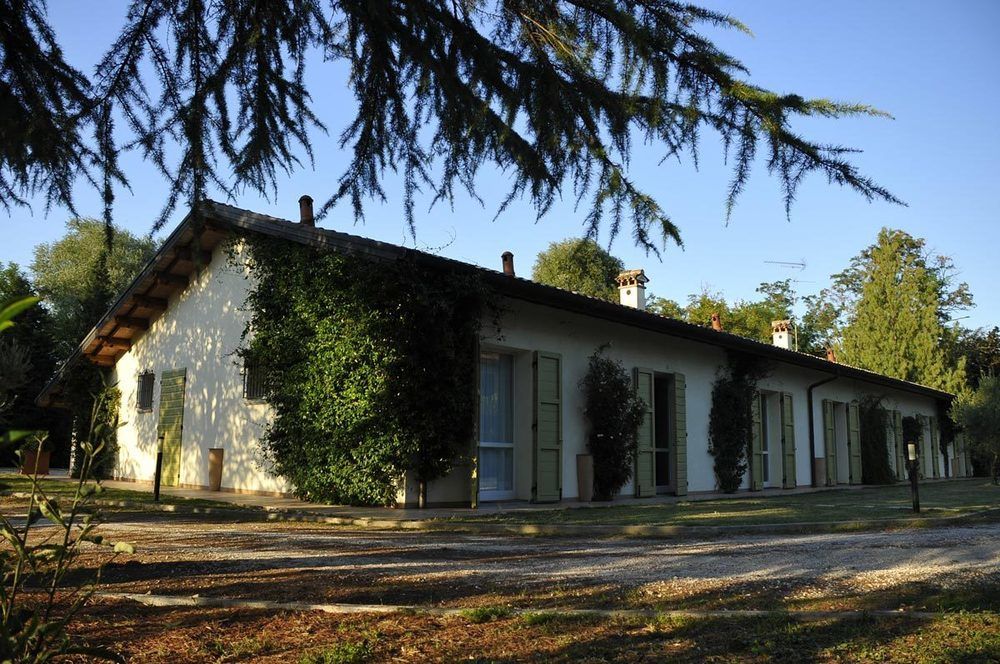 Caterina Residence ファエンツァ エクステリア 写真